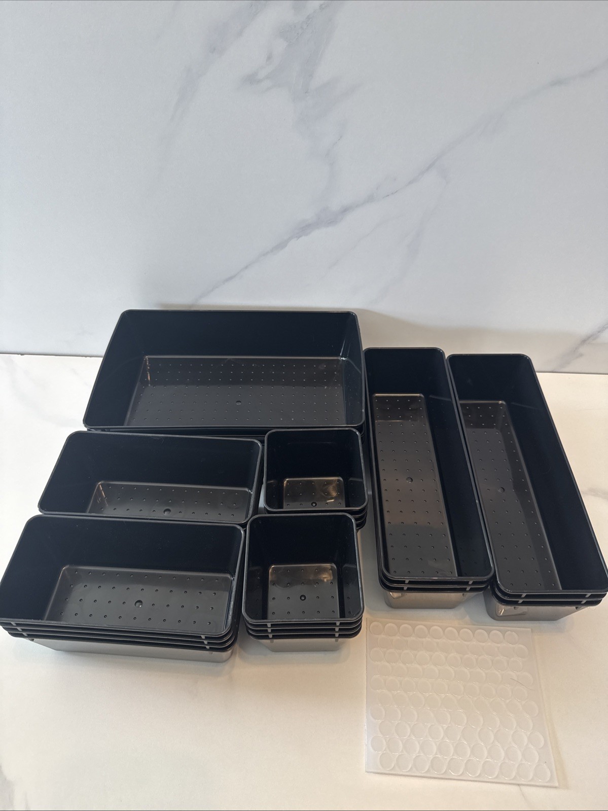 VTopMart Desk Kitchen 25 Pack Drawer Organizers 4 Different Sizes Black Plastic