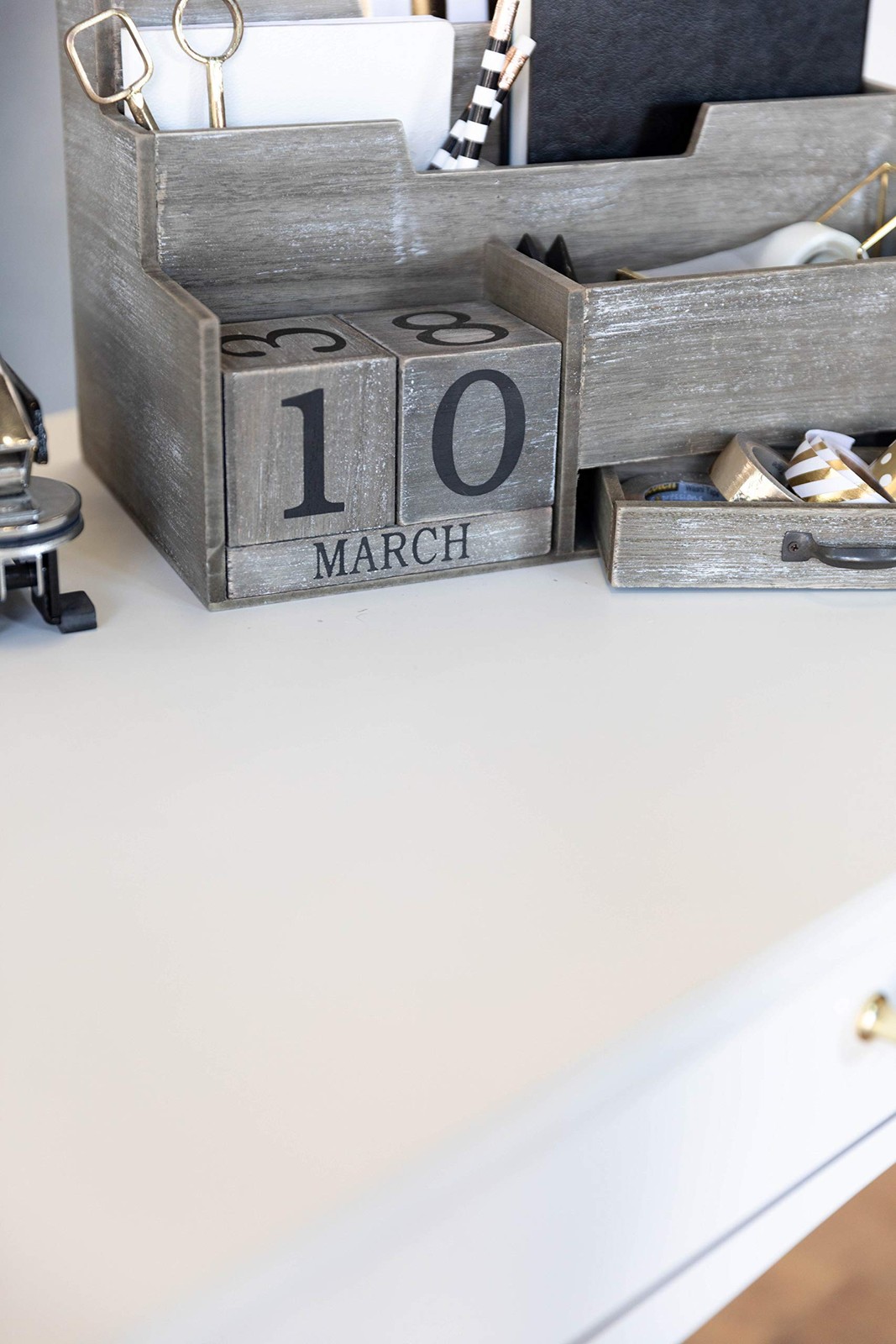BLU MONACO | Dark Wooden Mail 3 Tier Calendar With Drawer, Wood