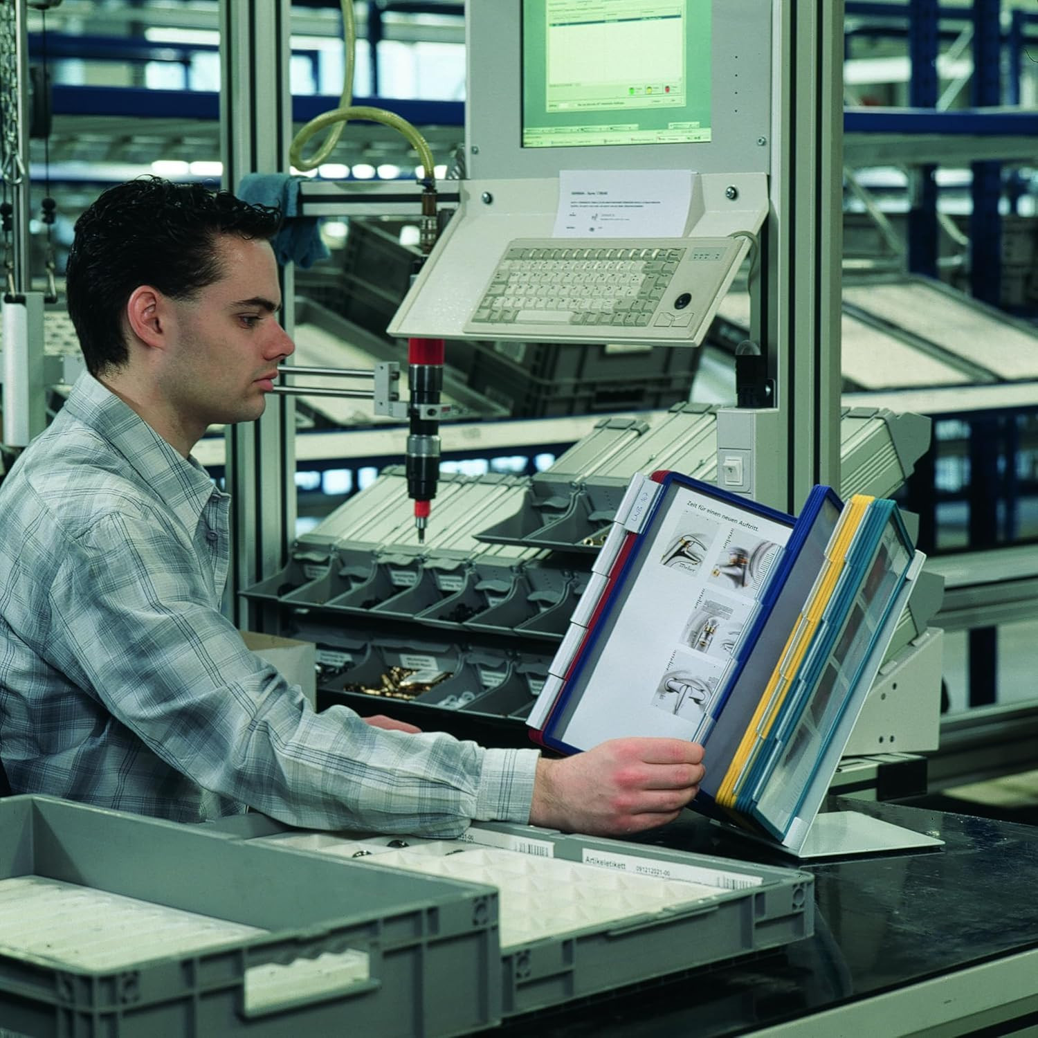 Vario Reference Desktop System, 20 Panels, Assorted Borders and Panels