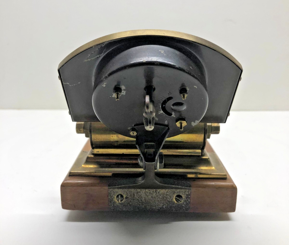 Art Deco Style Clock Rolodex made by New Haven Clock Co. ( Tele-List ) No Res.