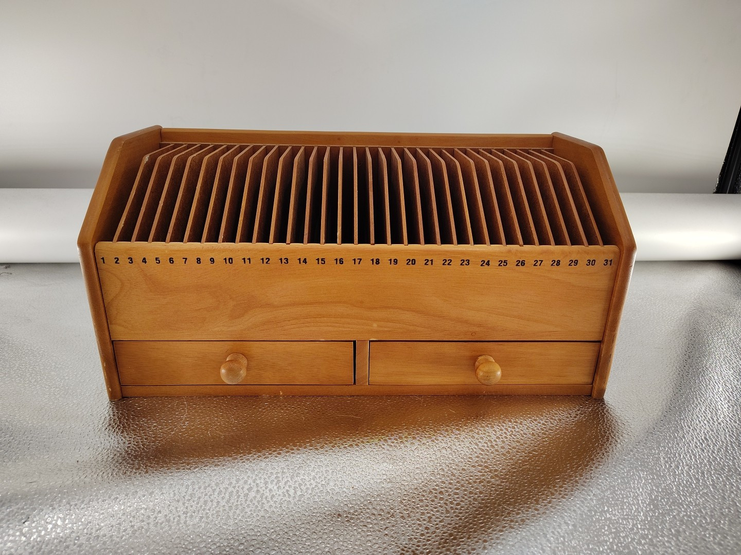 VTG LILLIAN VERNON Wood Desktop Mail CD-BILL ORGANIZER 31 SLOTS & DRAWERS