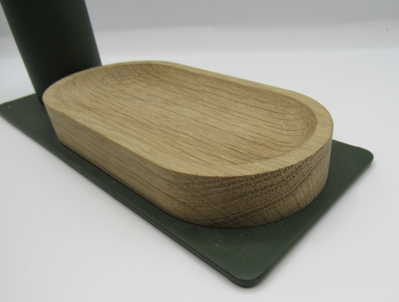 Most Modest powder coated steel/wood desk organizer pen holder dish green metal