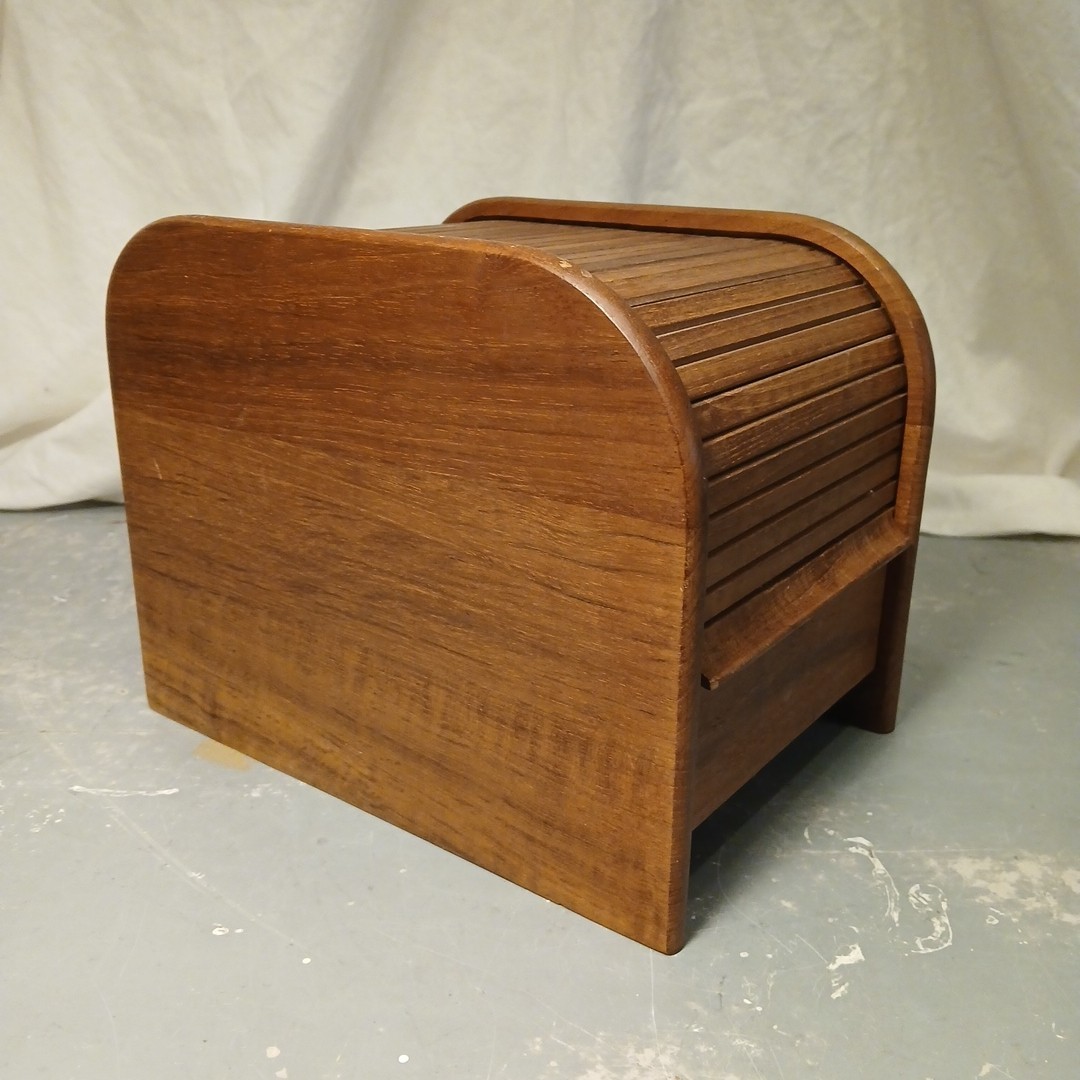 VTG AAA El Toro California Teak Roll-Top Floppy Disc CD Storage 9.5L 6.5W 7.5T