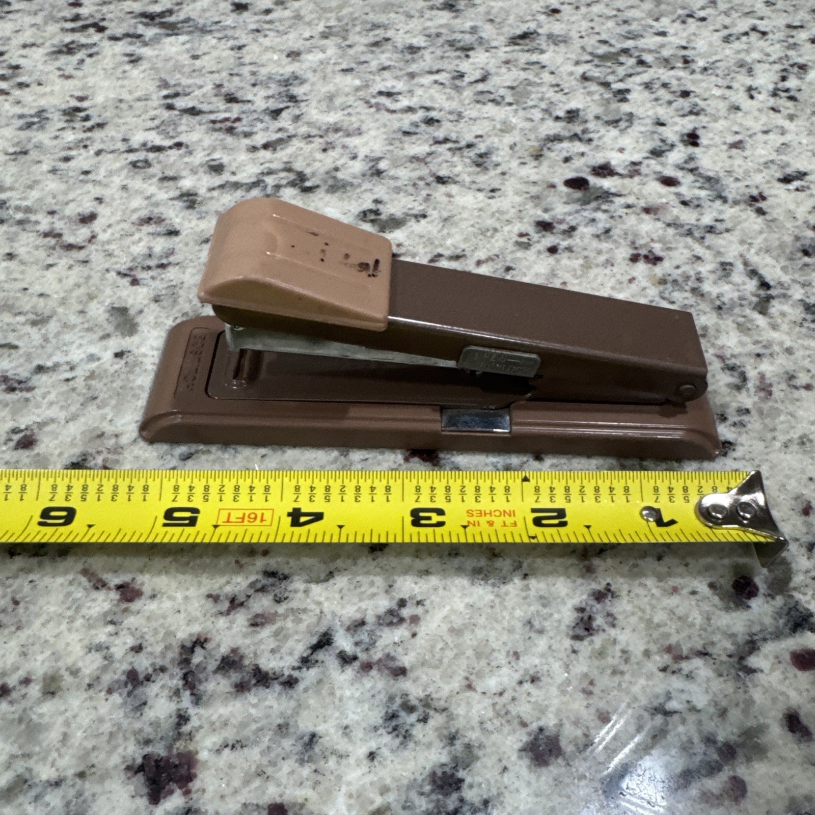 VTG Bostitch B8 Stapler With Staple Remover Brown Desktop Office WORKS