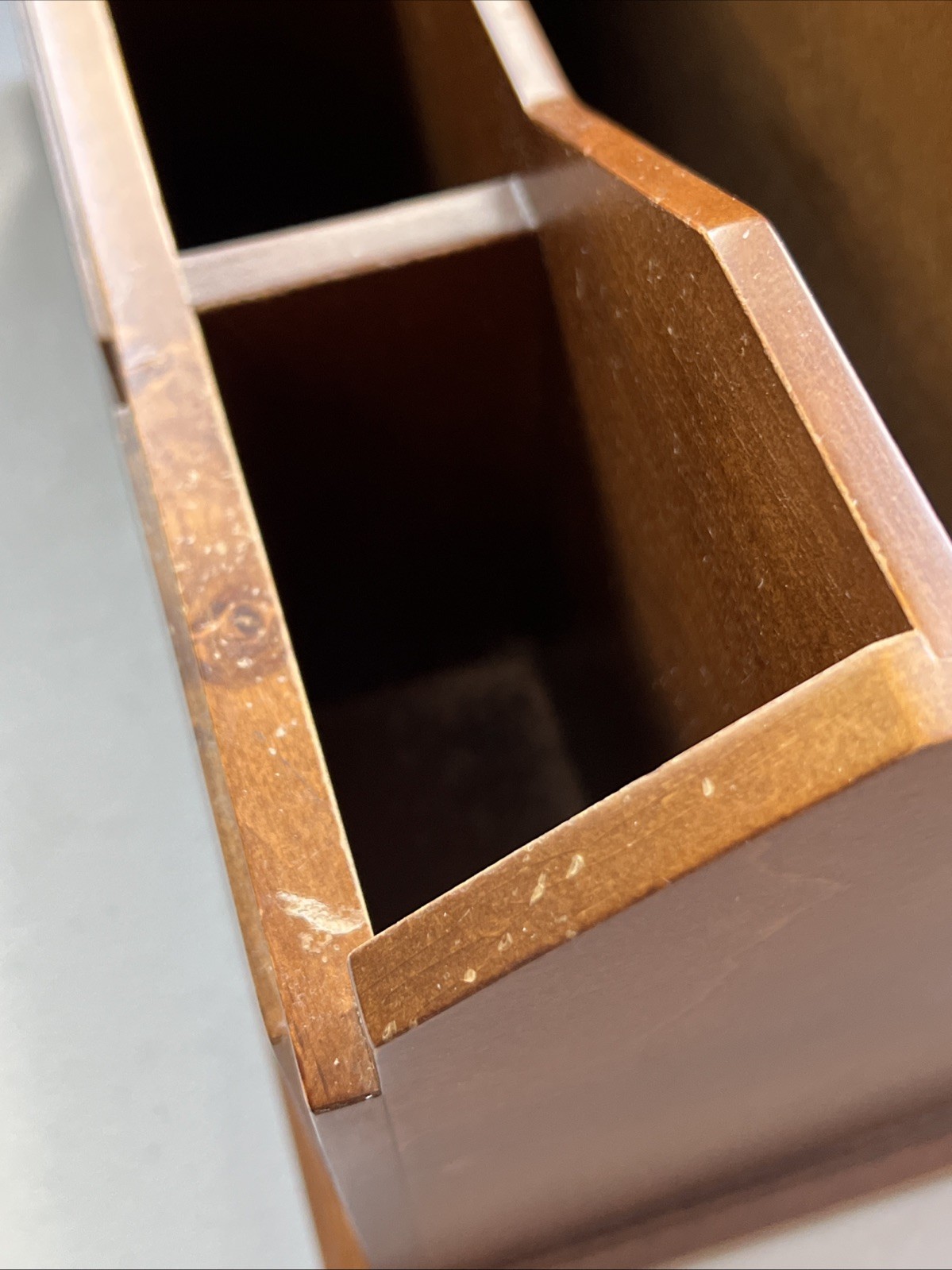 Vtg Bedford Pottery Barn Wood Desktop Organizer Mail File w/ 3 Floral Art – 13″