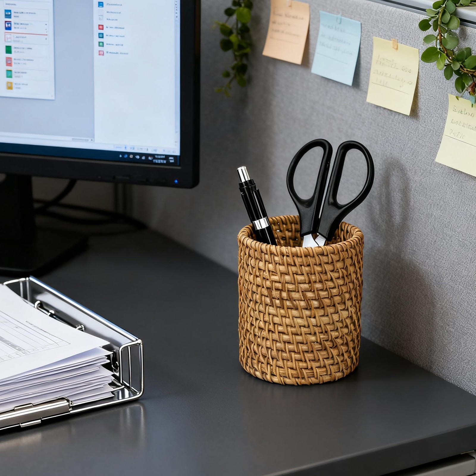Wicker Rattan Pencil Holder, Cylindrical Desk Organizer Cup, Natural Brown, f…