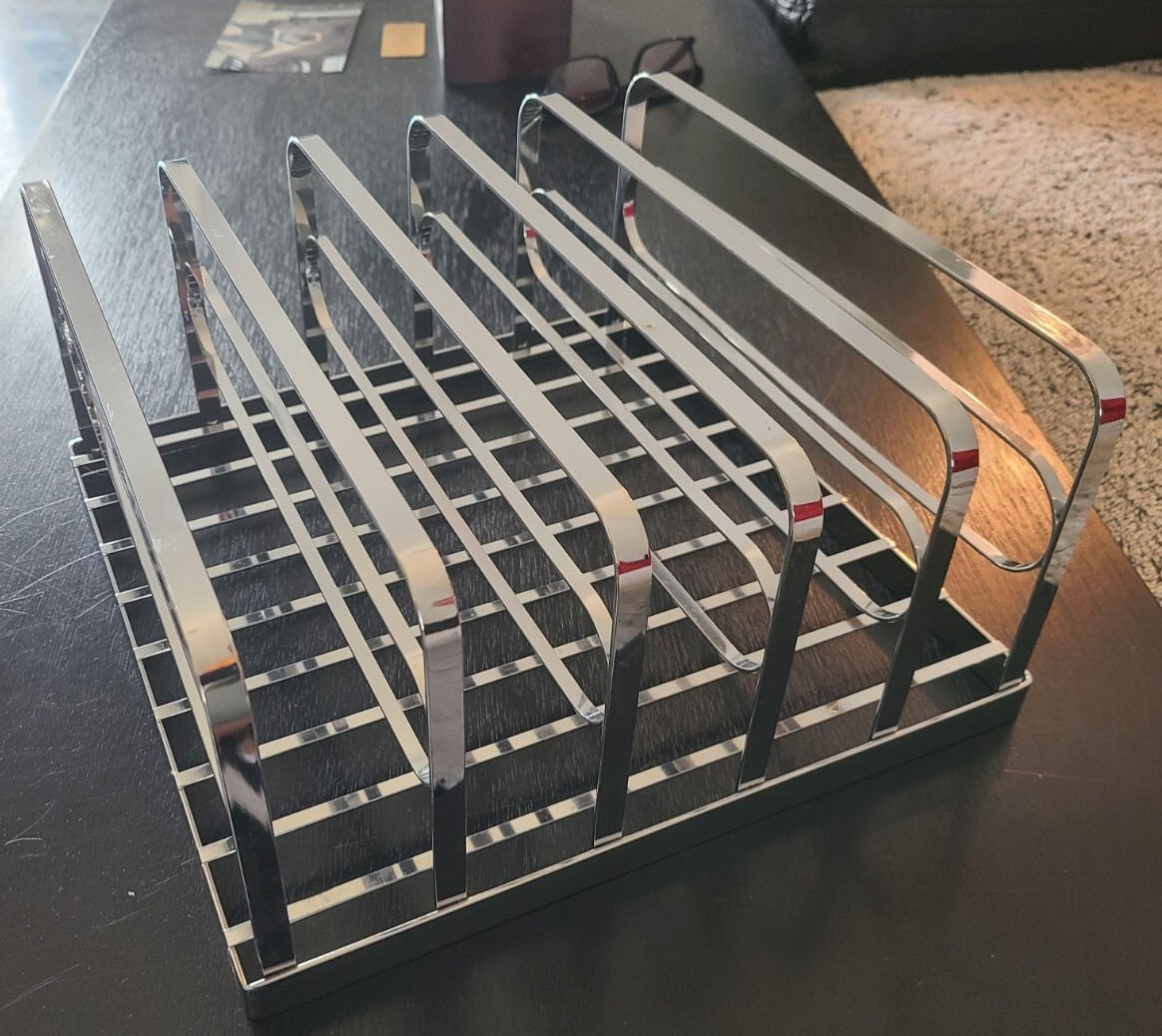 Contemporary Silver/Chrome Desk Organizer 5 Slot