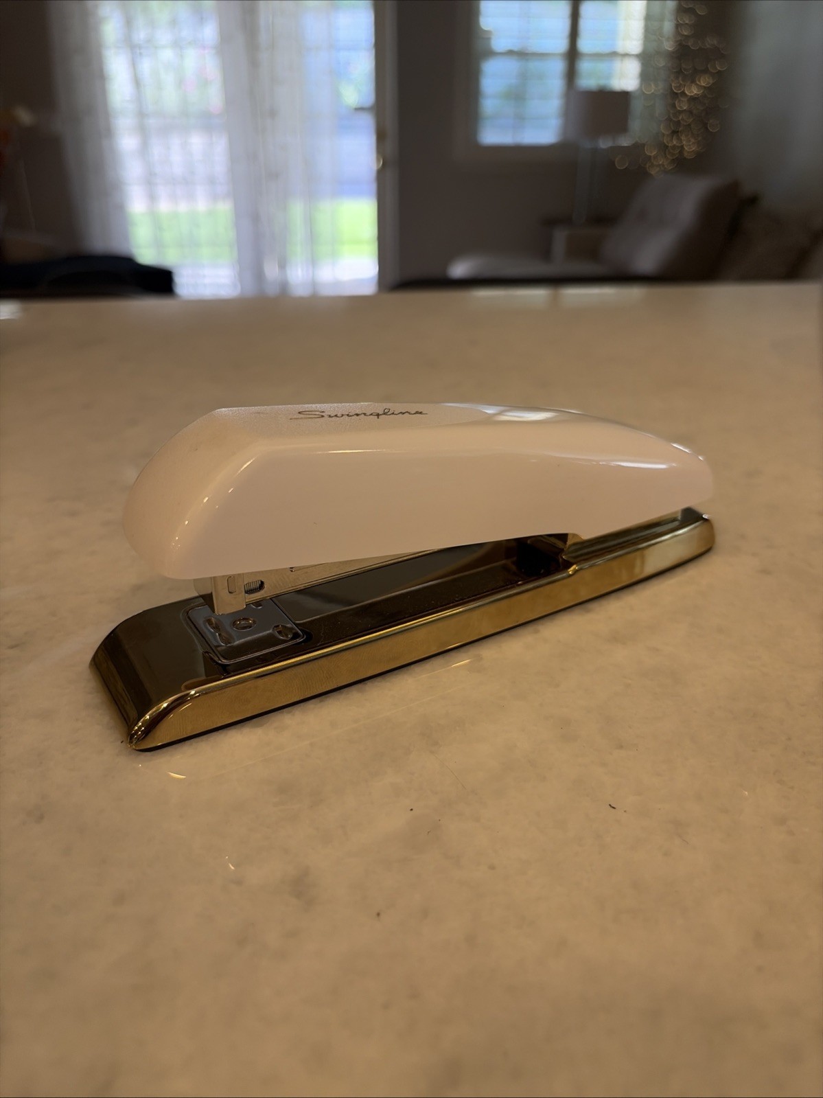 Gold Desk Organizers Paperclips Binder Clips & Swingline White Gold Stapler Set