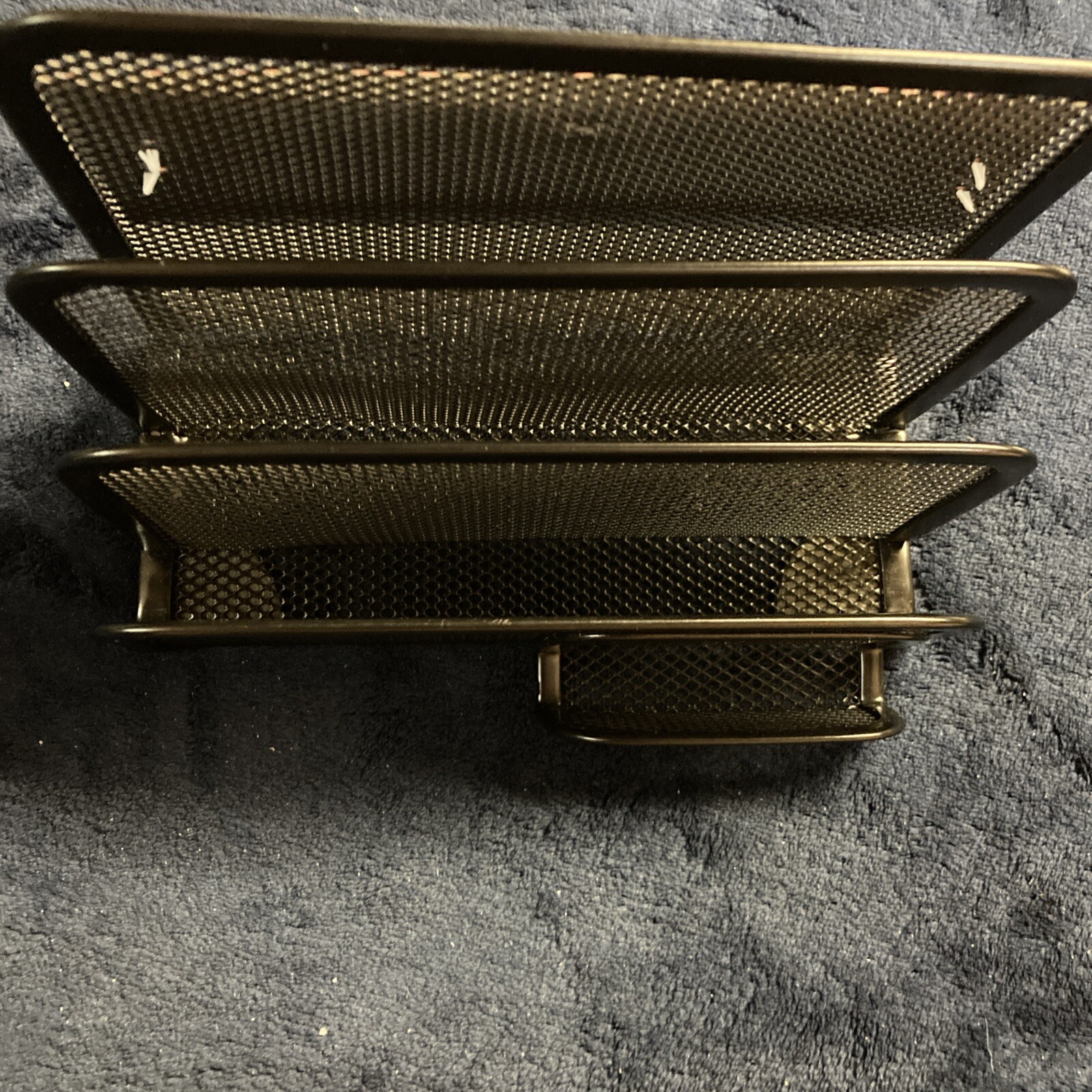Staples 4 Slot Letter Sorter black mesh metal New