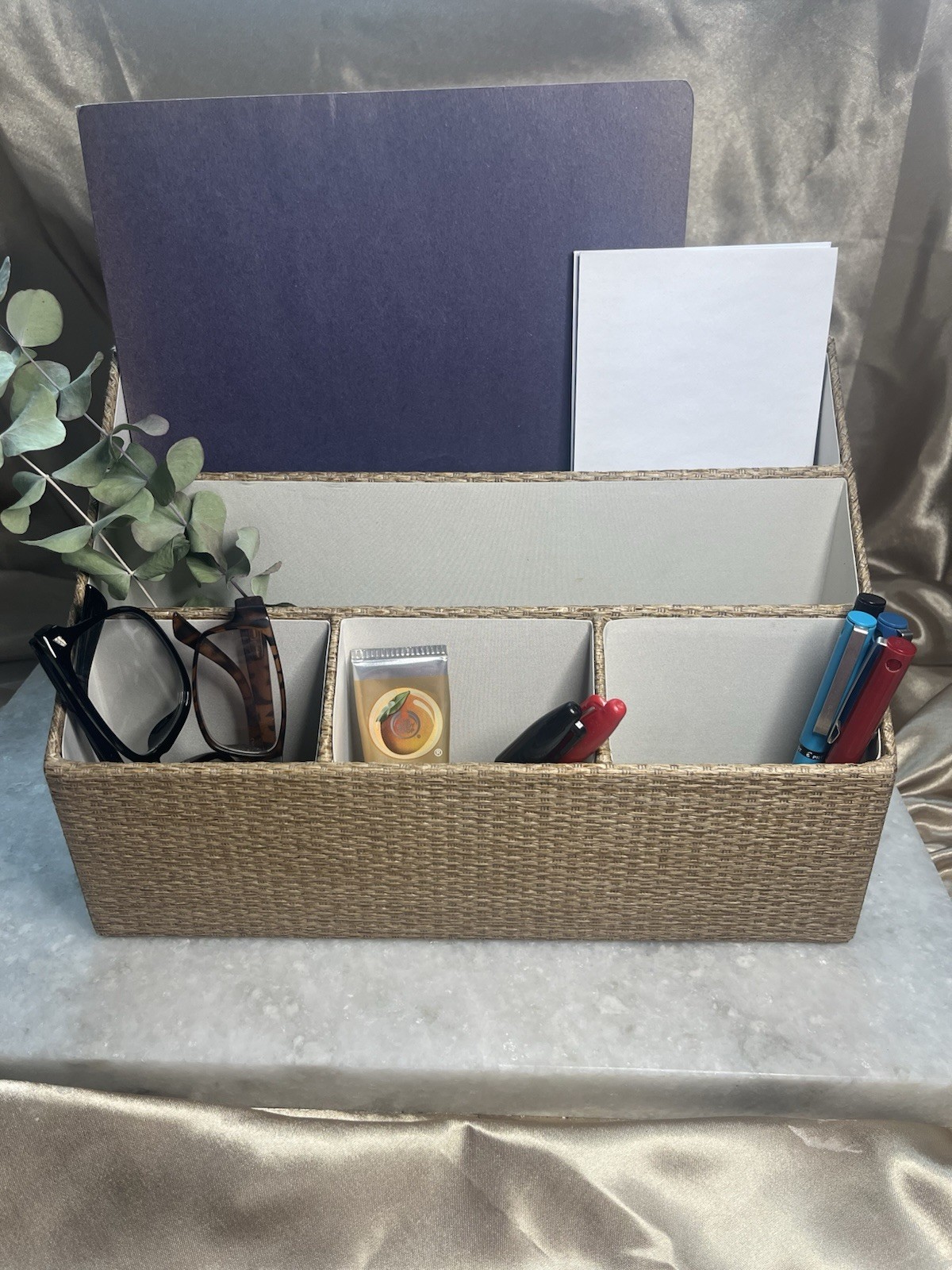 Woven Wicker Desk Organizer Mail Sorter w/ White Lining 5 Compartments