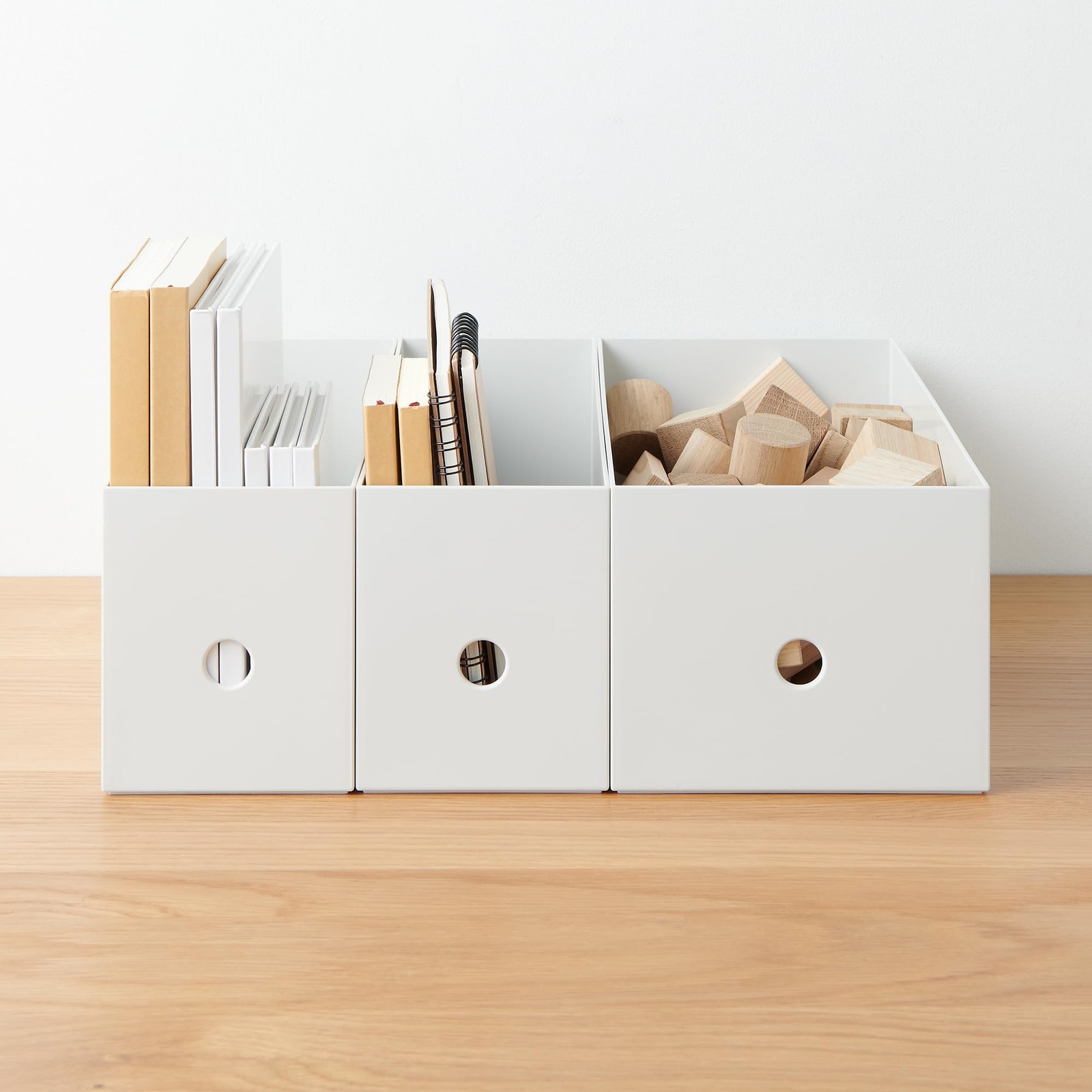 無印良品 83904388 Recycled Polypropylene File Box, Standard Type, 1/2, White Gray…