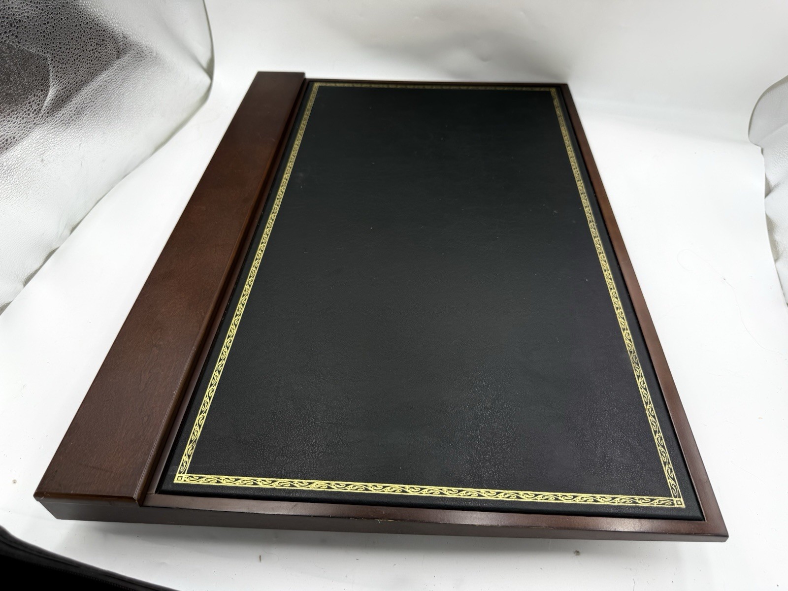 ✨✨Vintage Bombay Co Executive Desk Wood&Leather Pad Blotter Golden Accents✨✨