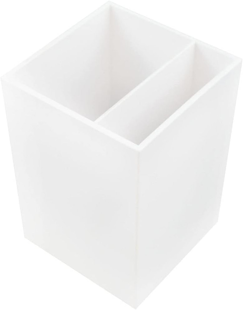 JAM PAPER Plastic Pen Holder – White – Desktop Pencil Cup – Sold Individually