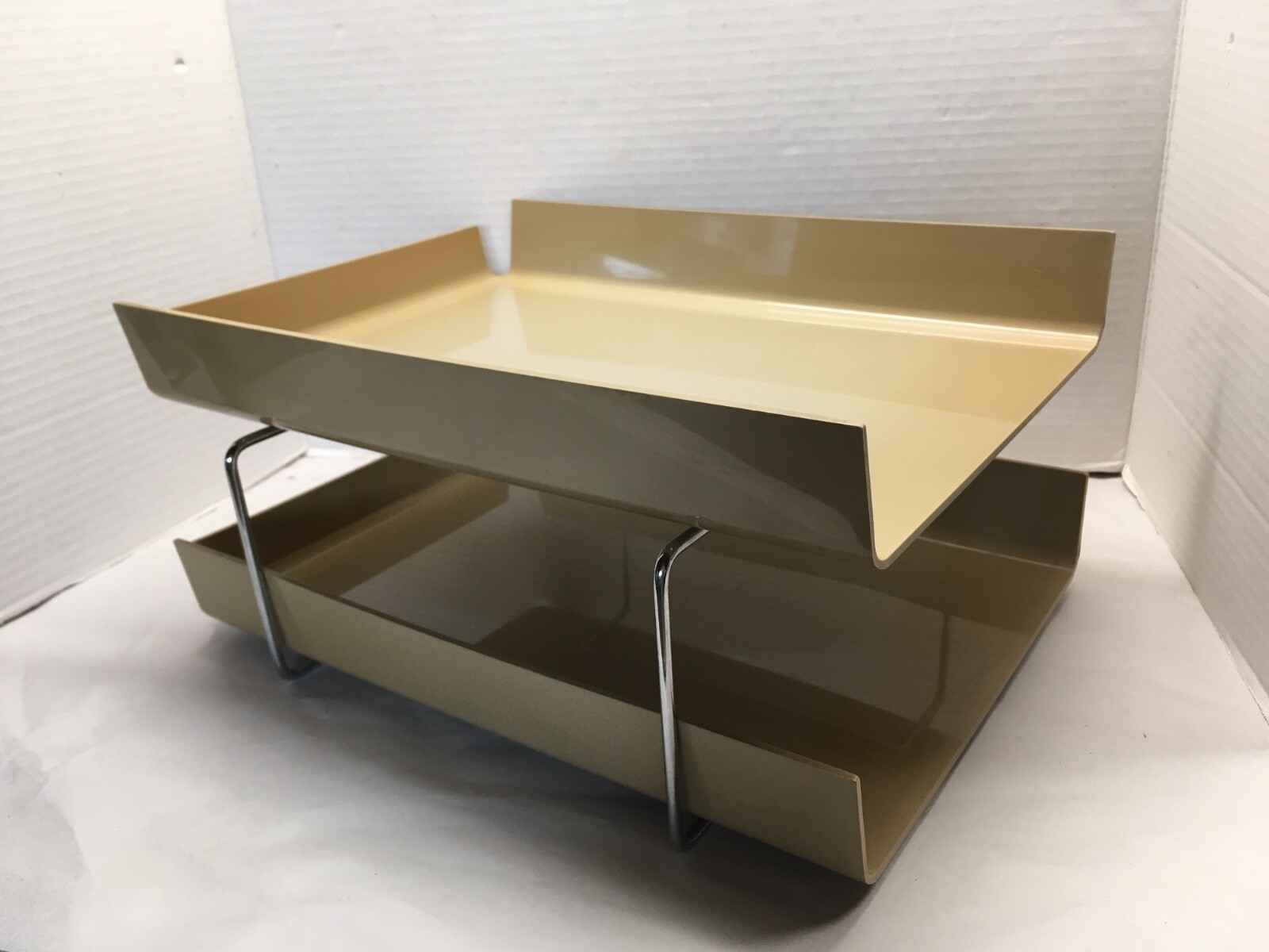 Vtg McDonald Duk-It Beige Plastic Chrome 2-Tier In Out Desk Tray Organizer MCM