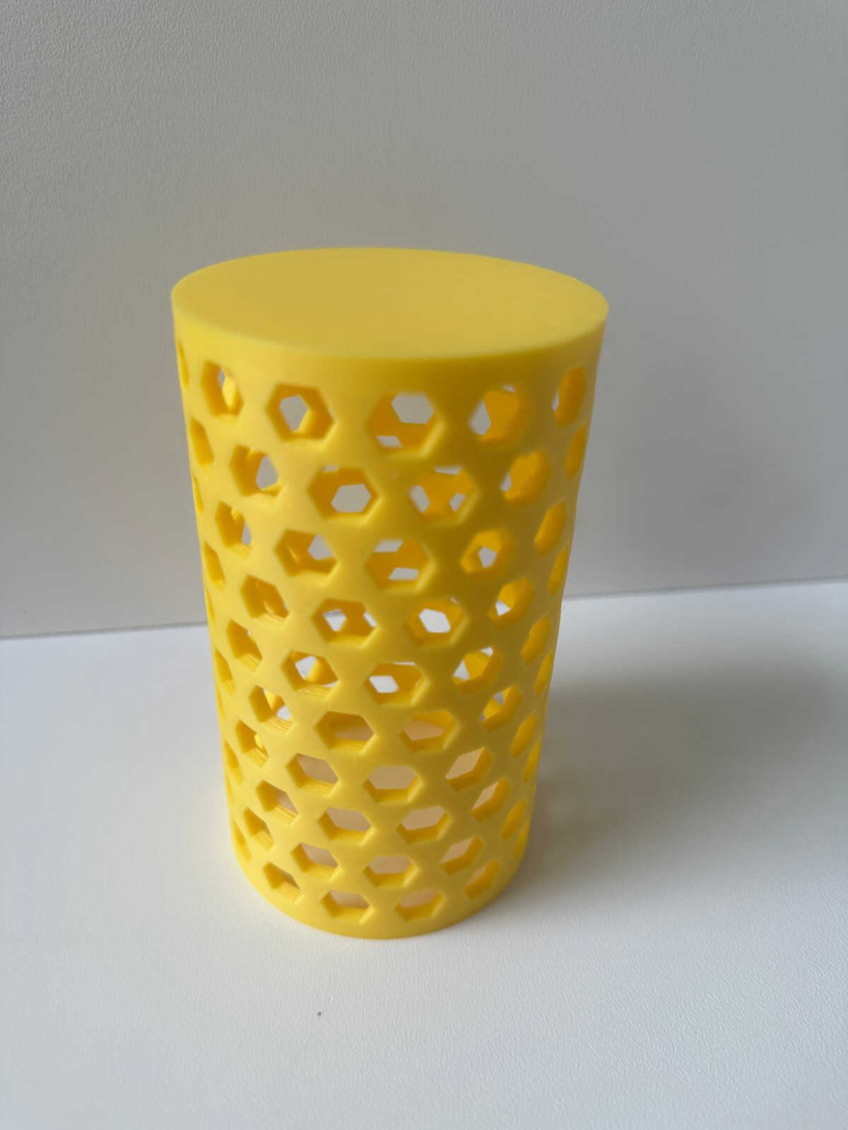 Yellow Desk Organizer – 3D-Printed Pencil & Pen Holder – Custom Design