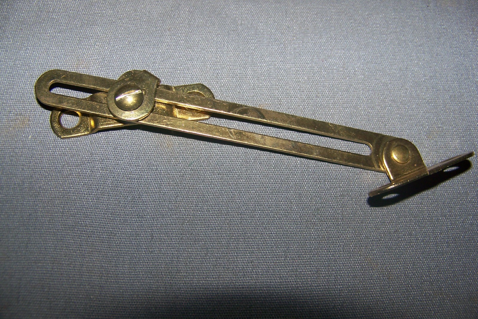 Desk Sliding Hinges Or Guides