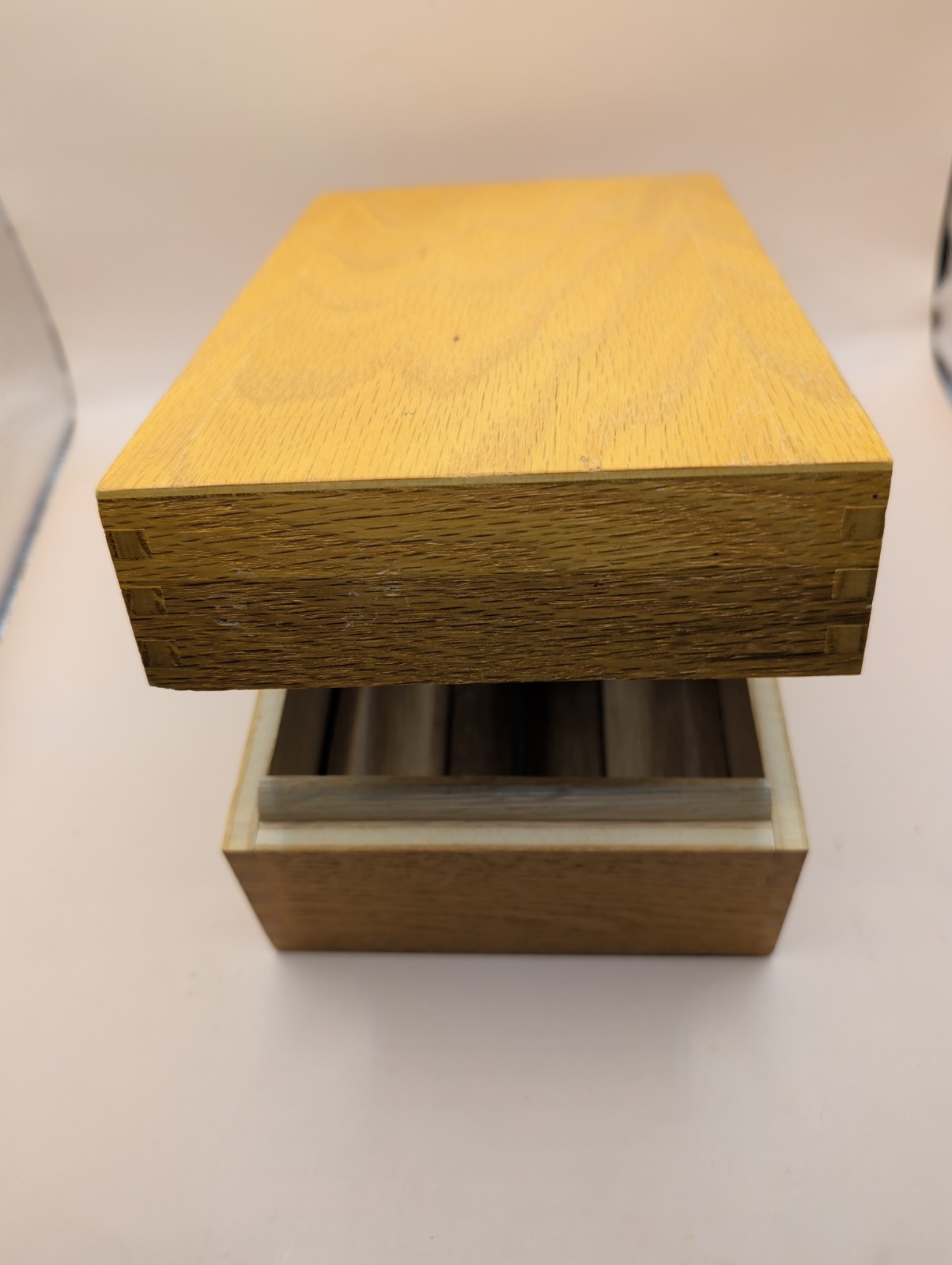 Vintage CARVER Wood Products Oak Dovetail 3X5 Index Card File Box Office Storage