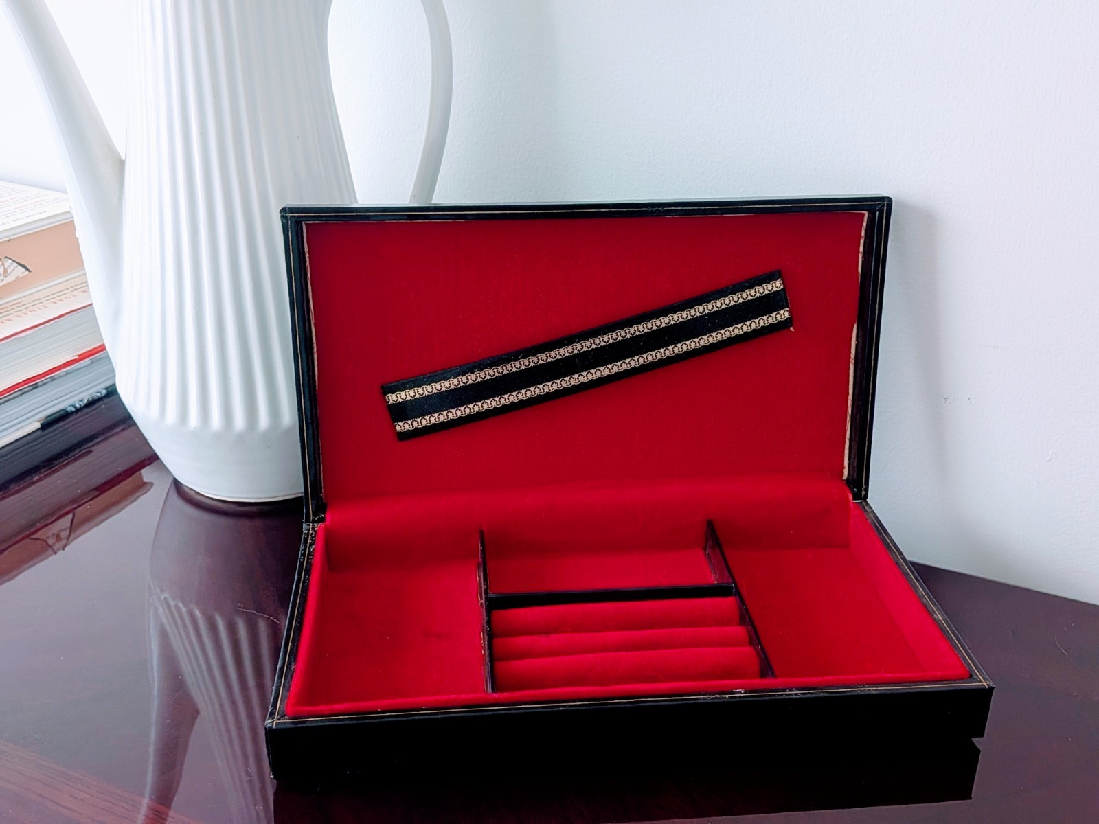 Swank Men’s Black Cufflink Case Jewelry Box Gold Trim Sweden Philippi vintage
