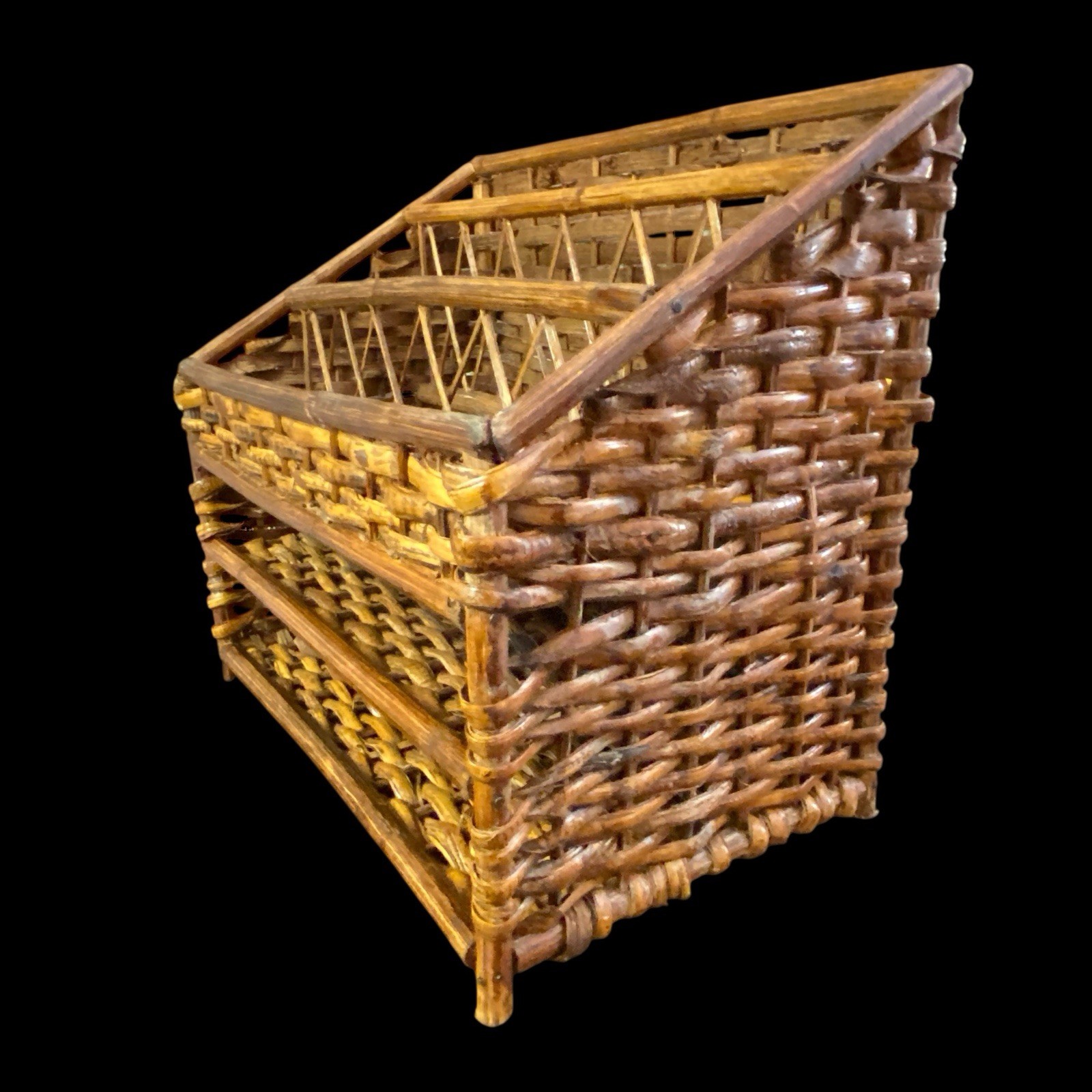 Vintage Wicker Rattan Desk Organizer Woven Shelf Office File Letter Holder READ