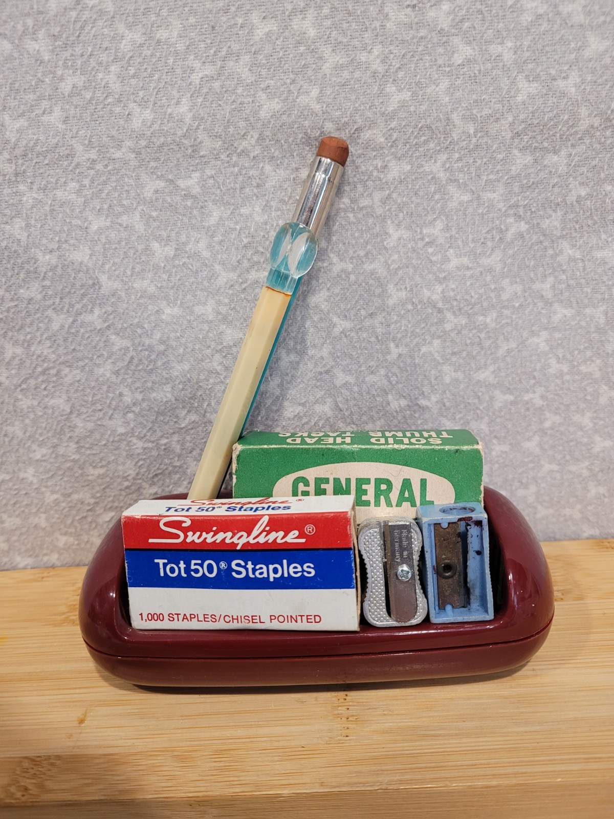 Vintage Eldon Office Products Burgundy Organizer Tray Swingline Stapler Desk Lot