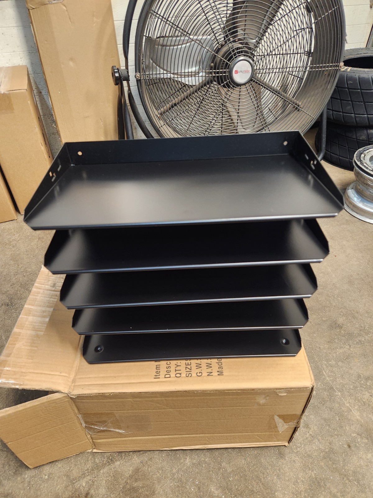 Huron 5-slot Horizontal Black Steel Letter & Desktop Tray Organizer DAMAGED