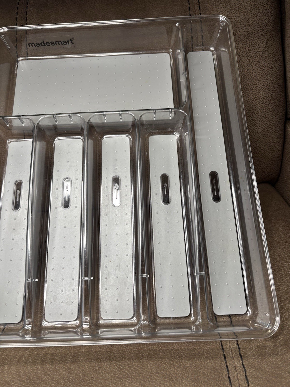 madesmart 95006-1 Plastic Desktop Organizer Tray,16 in Long/13 in Wide/2 in High