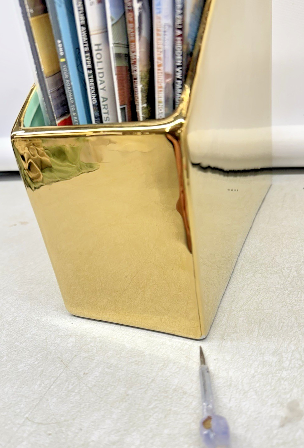 Gold Brass Tone Ceramic Magazine File Desktop Organizer Holder 10 Straweberry St