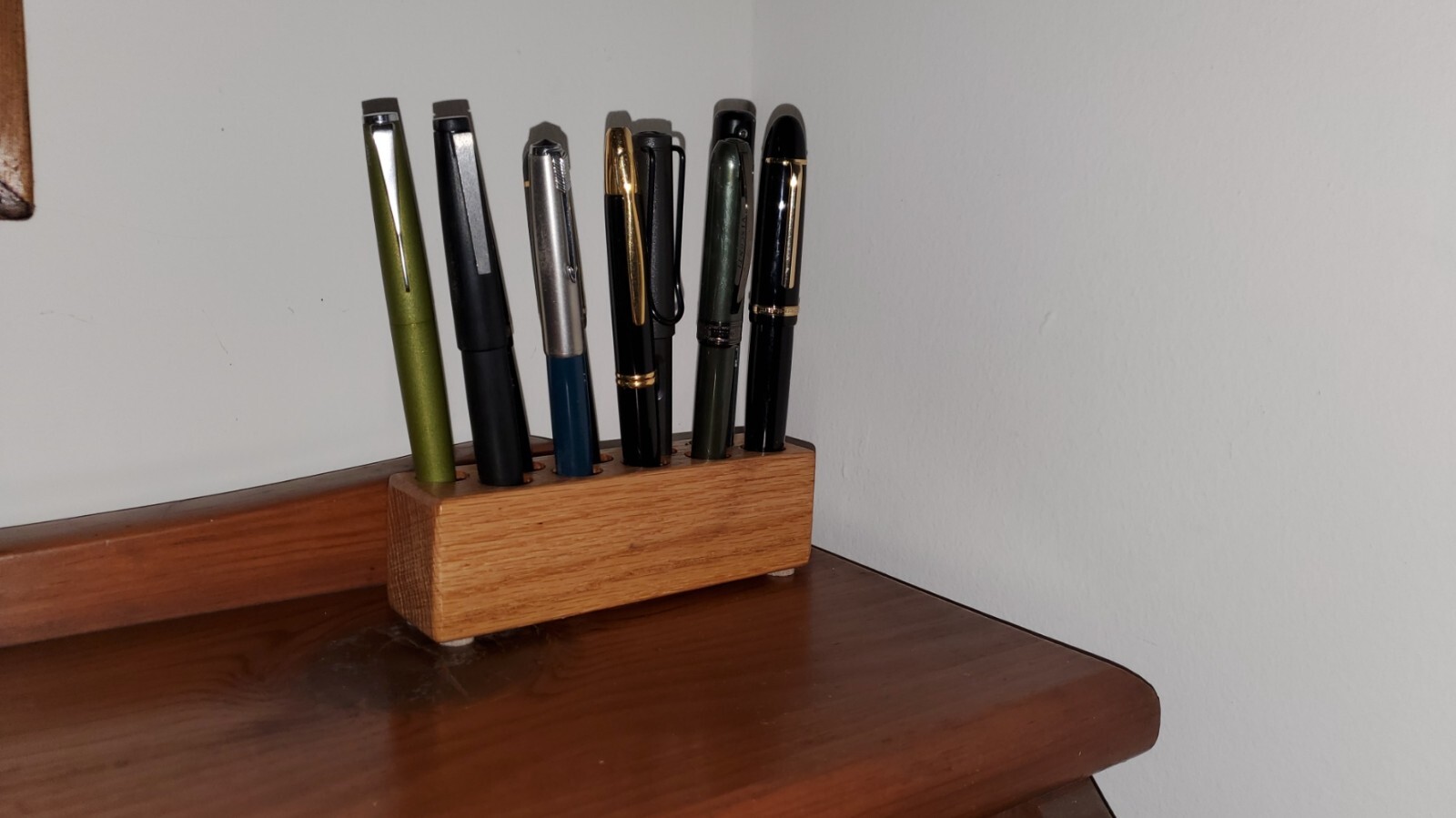Wood 10 Pen Holder, Natural Color