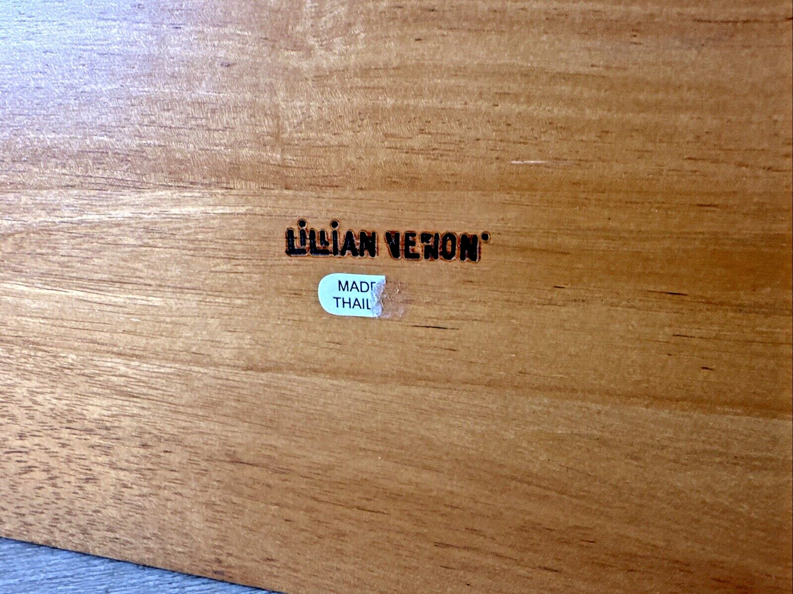 LILLIAN VERNON WOOD DESKTOP PAPERS CABINET ORGANIZER 31 SLOTS & 2 PULL DRAWERS