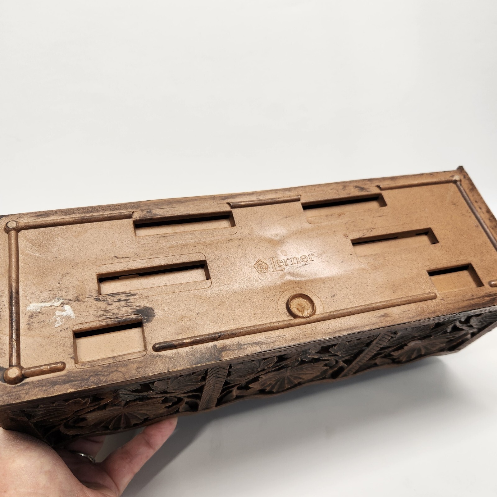 VTG Lerner Faux Wood Molded Hard Plastic 4x7x12 Desktop 6 Pocket Mail Organizer