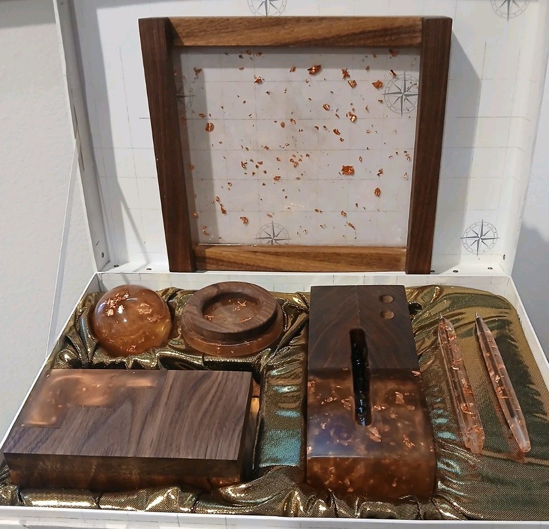 New HANDCRAFTED Resin & Wood DESK ACCESSORY SET Business Card Holder Executive