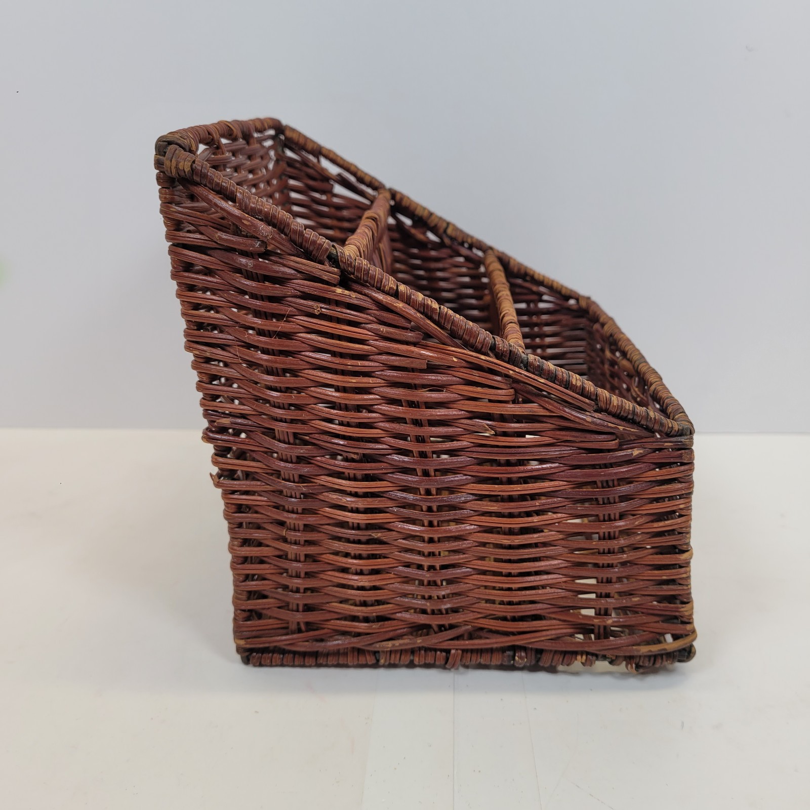 VTG 3 Compartment Wicker Desk Organizer 1829S25