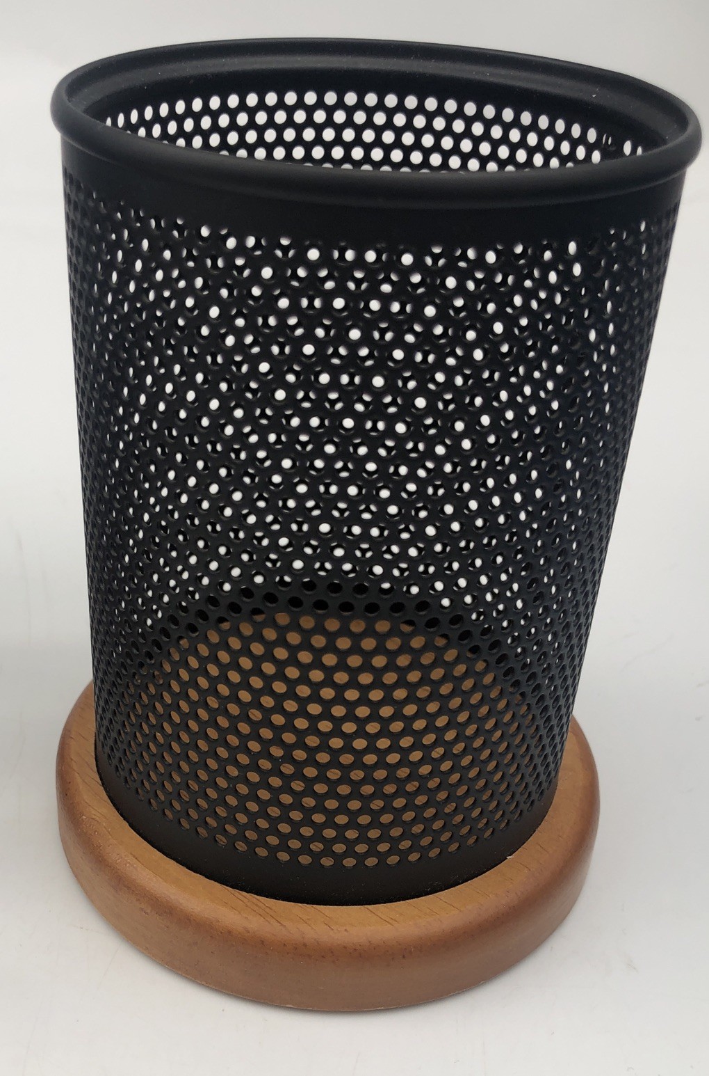 Set Of 4 Metal/Wooden Eldon Desk Organizers Letter/Envelope Holder Pen Cup