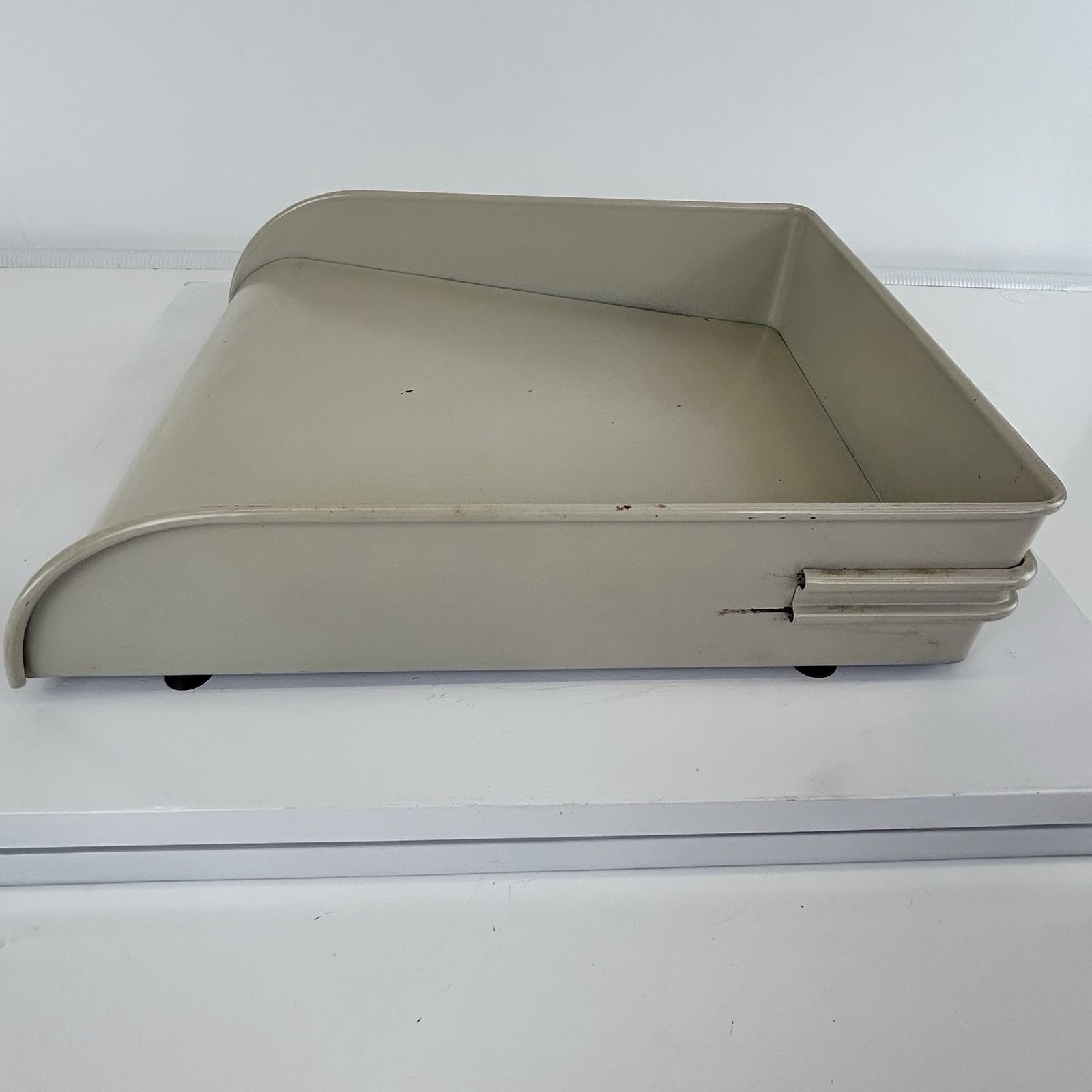 Globe Wernicke GW Systems Steel Paper Tray Desk Organizer file Mid Century Tan