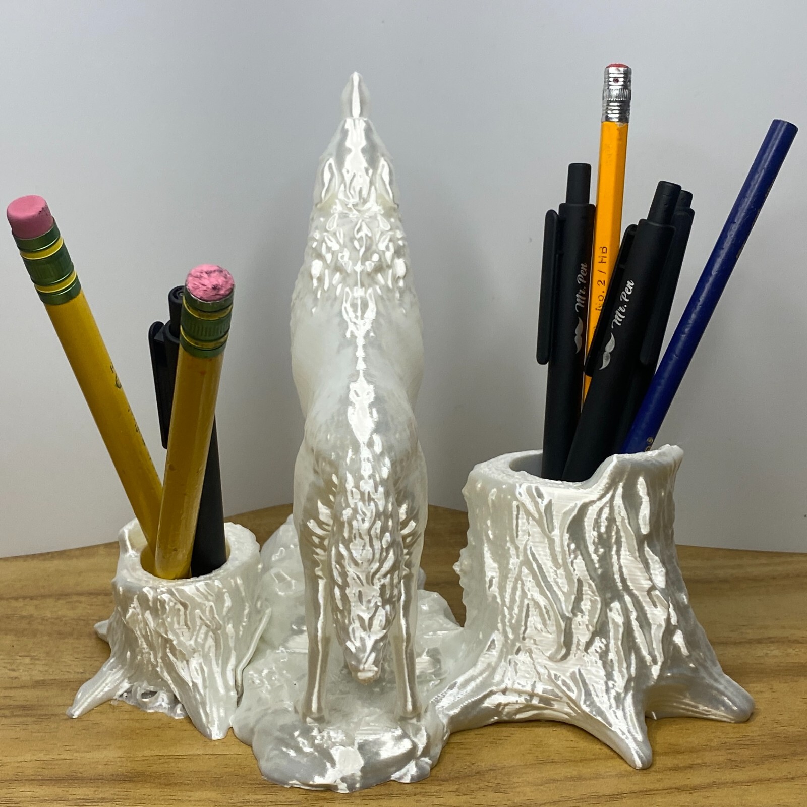 White Wolf Howling Pen Pencil Holder 3D Printed Desk Organizer Wolf Lover Gift
