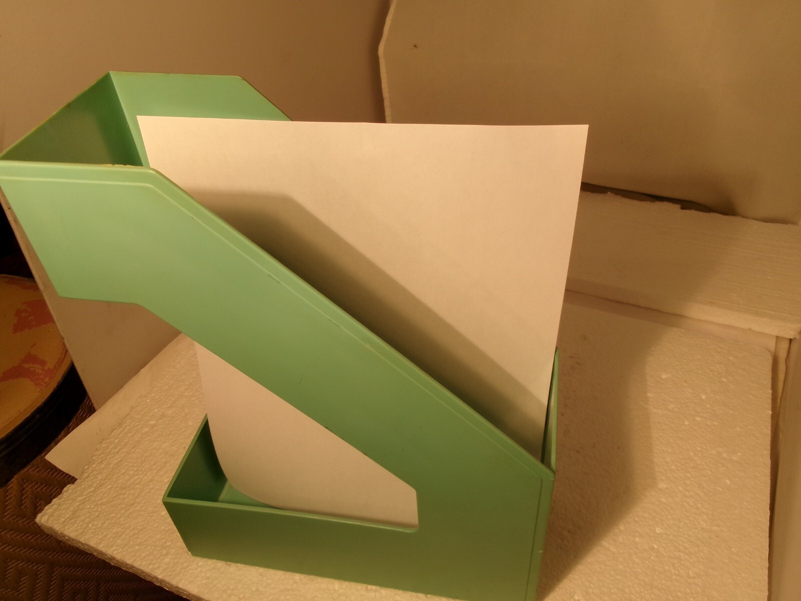 2 Vintage Pink and Green Plastic Magazine Rack File Holder Desk Organizers