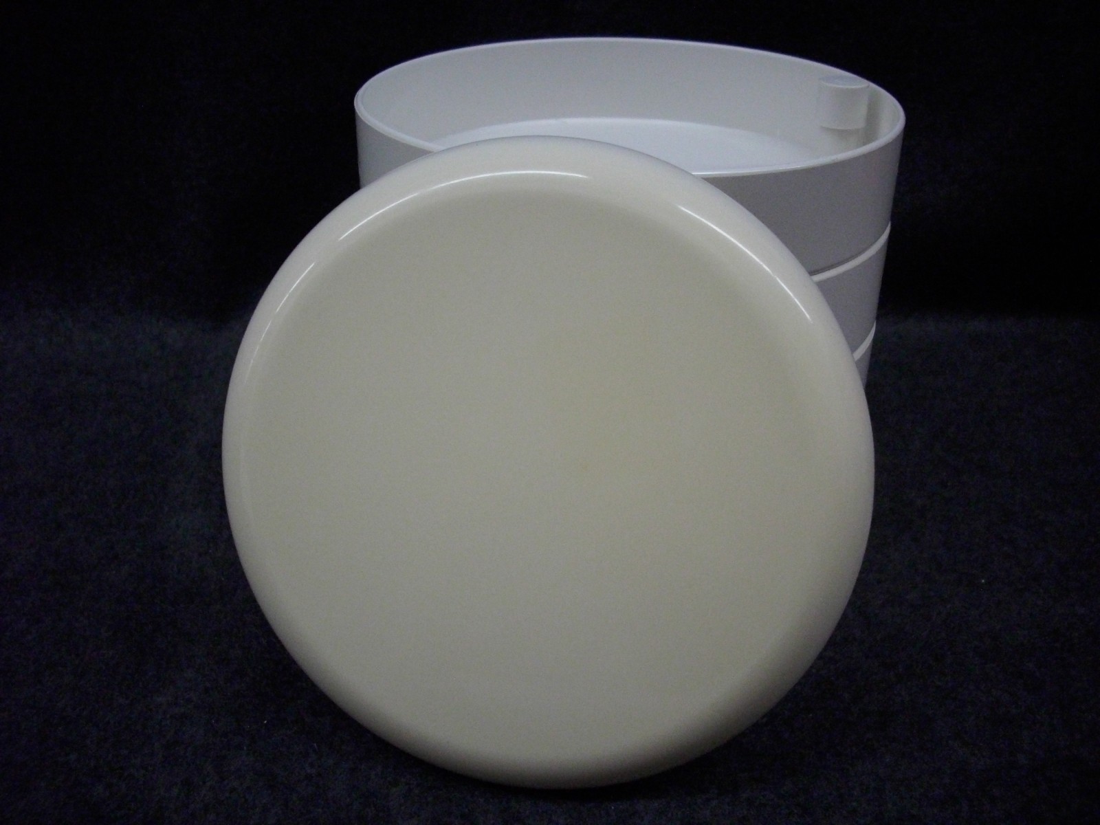 Vintage InterDesign White Swivel Office Desk Organizer Plastic Box Holder