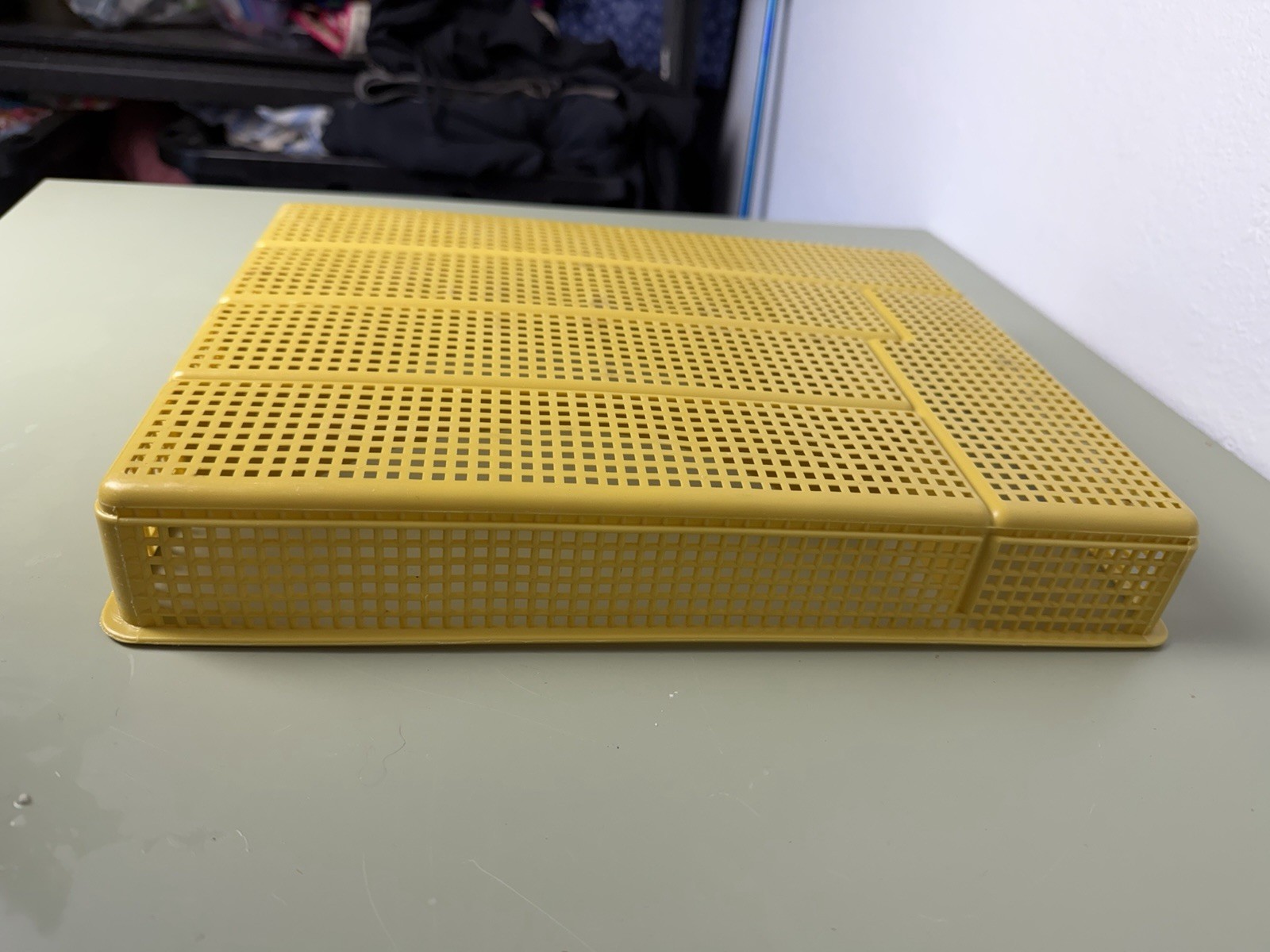 Vtg. Mustard Yellow Plastic Silverware Utensil Tray 4 Slot Retro kitchen Storage