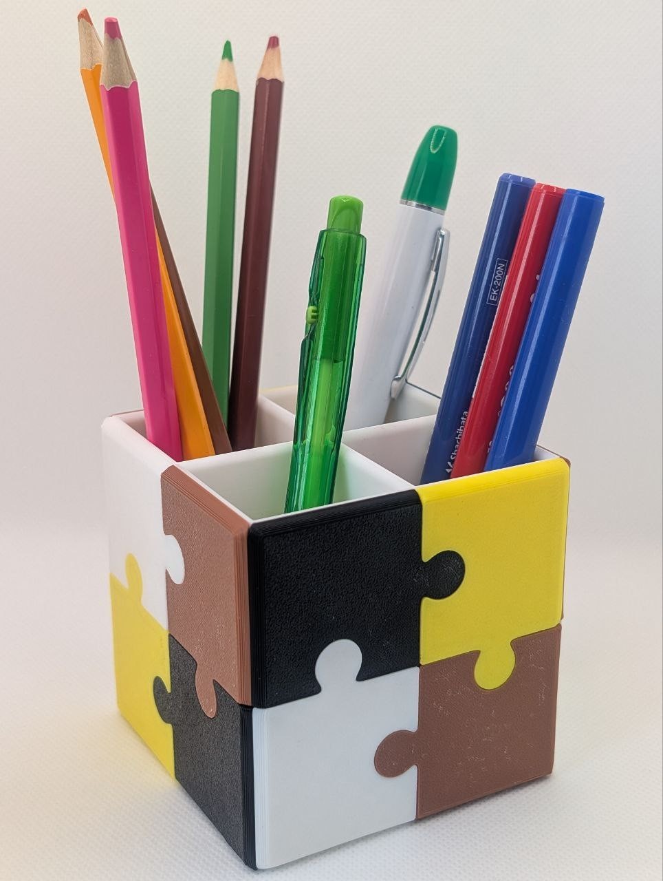 Fun Pen Holder / Stationery Organiser – Great for Kids & Teacher Gift