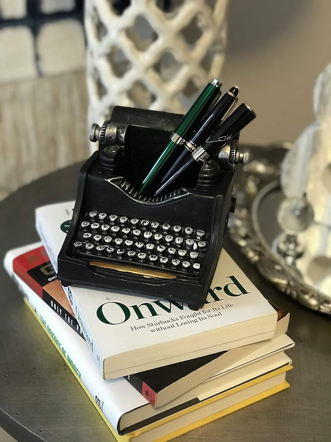 Retro Vintage Typewriter Pencil Holder for Desk/Desk Organizer-Gift for Lovers