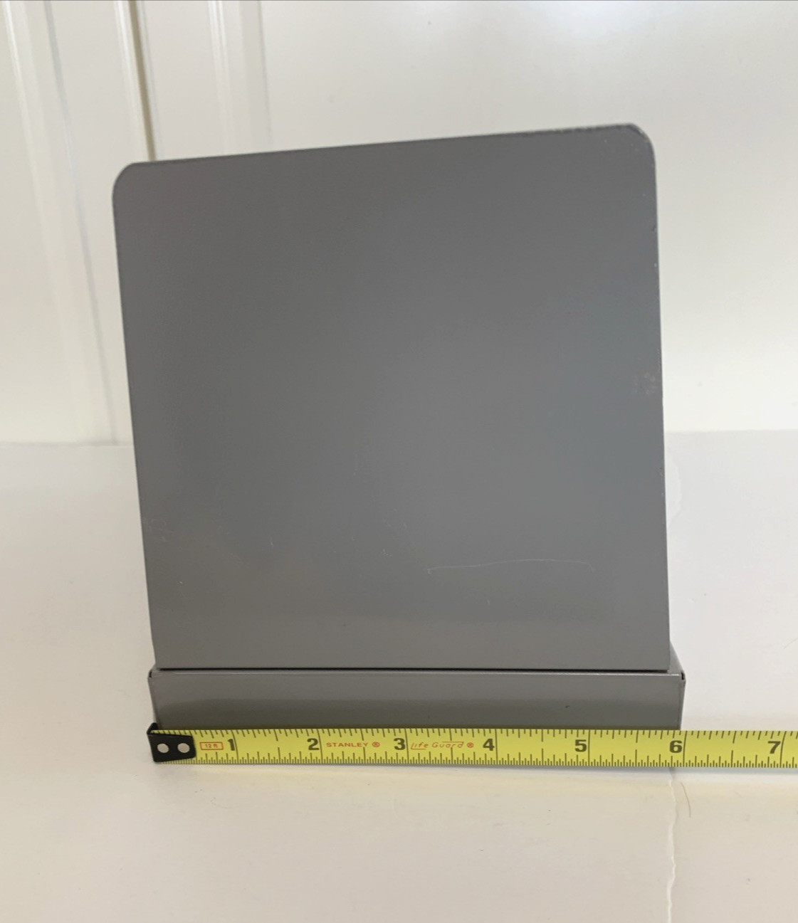 Hunt Lit-Ning Gray Metal Desk Paper File Mail Document Organizer Sorter