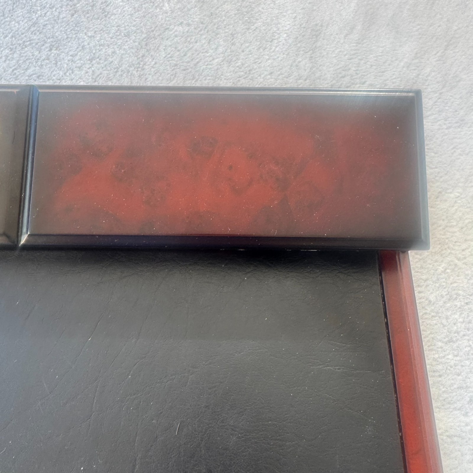 BOMBAY COMPANY Executive Desk Blotter Wood Leather With 4 Time Zone Clocks Rare