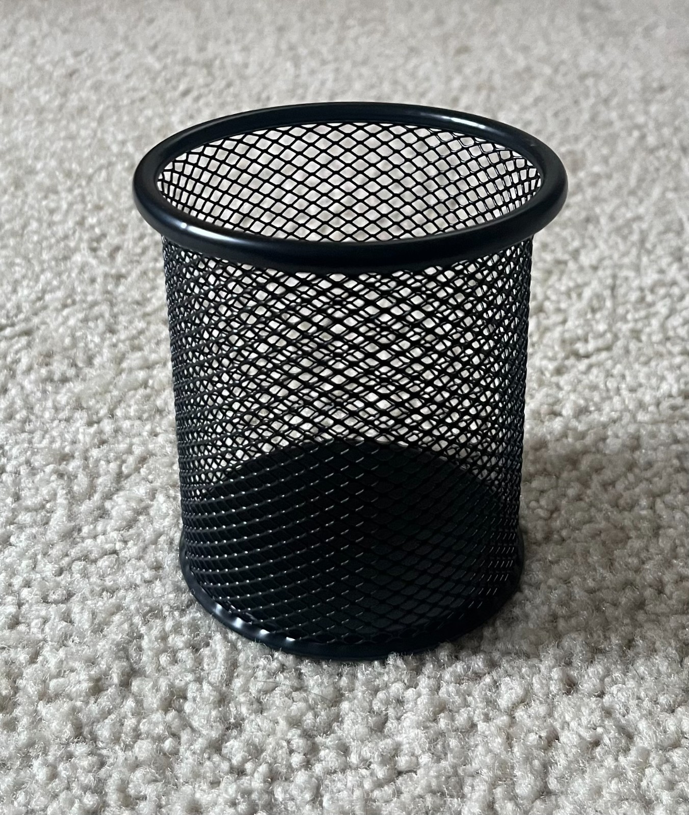 Black Mesh Metal Pen Holder 4″ x 3″ Pencil Cup Desk Office School Organization