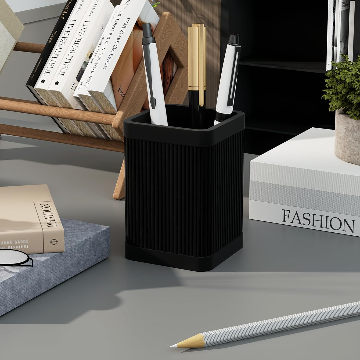 Aesthetic Pen Holder For Desk, Modern Silicone Pencil Holder, Stylish Office Des