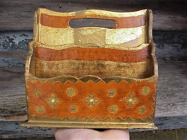 ORNATE Florentine Firenze Italy Brown Gilt Wood Toleware DESK ORGANIZER CARRYALL