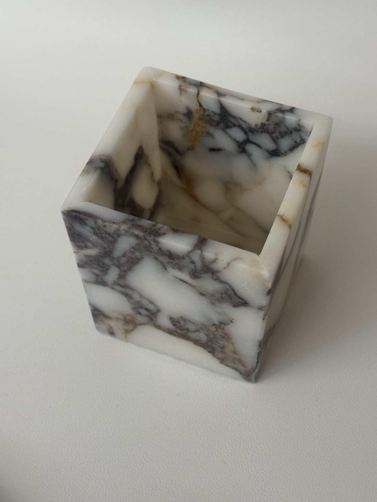 Marble Makeup Brush Holder – Calacatta Viola Marble Candle Toothbrush Cup