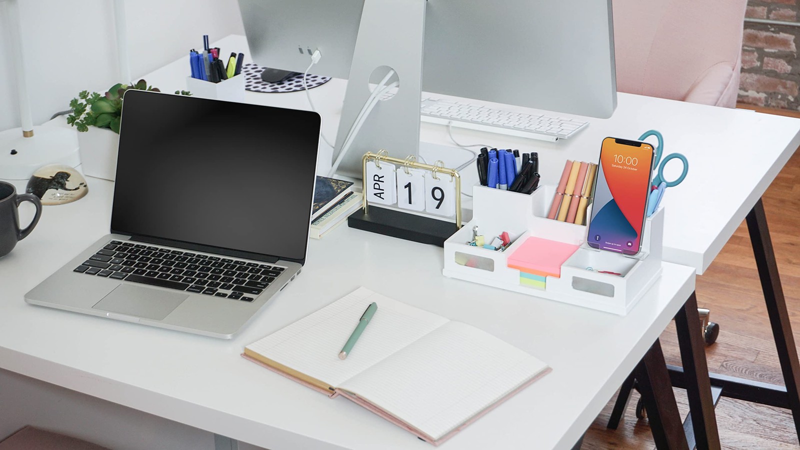 Victor W9525 Pure White Desk Organizer with Smart 4″ x 5.5″ x 10.4″,