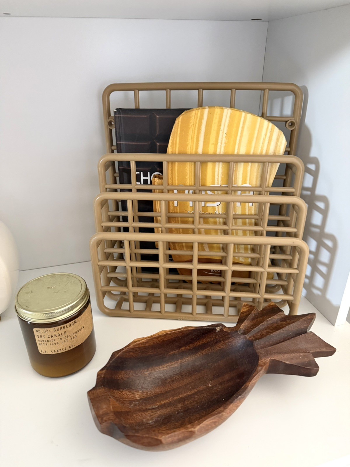 Vintage 1983 Yaffa Basic-Line Plastic Storage Mini Catch-All Desk Organizer TAN