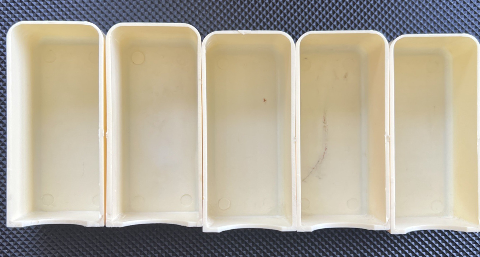 VTG Yellow Desk Caddy ~ Office Organizer Pencil Holder ~ Mod 1970s Space Age