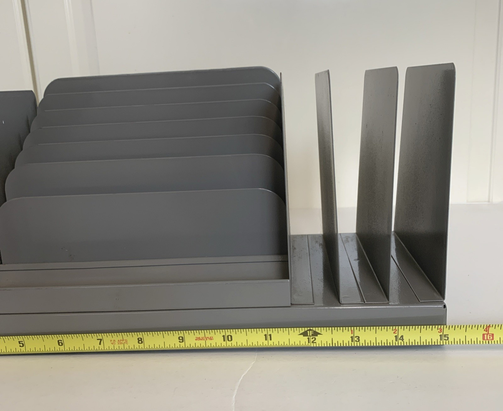 Hunt Lit-Ning Gray Metal Desk Paper File Mail Document Organizer Sorter